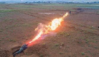 国产喷火器发射视频大全,震撼展示我国军事科技实力